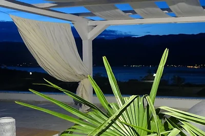 Ferienhaus in Vinjerac mit Schwimmbecken