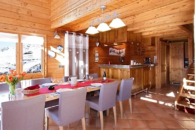 Schönes Chalet in Les Deux-Alpes nahe...