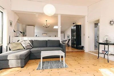 6 Personen Ferienhaus in Føllenslev