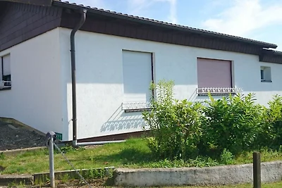 Bungalow bij de Oostzee met Parkeerplaats