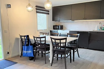 6 Personen Ferienhaus in HAKENÄSET-By Traum