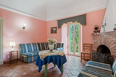 Inviting Cottage in Maniace with Private...