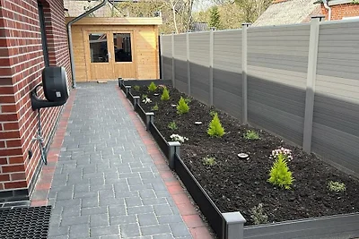 Ferienhaus in Pewsum mit Schwimmbecken