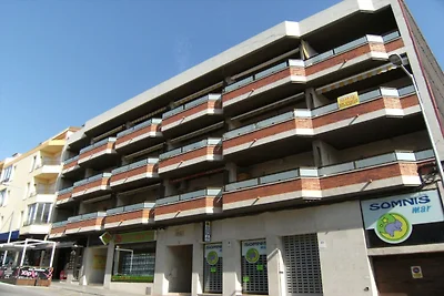Appartamento a LEscala con giardino
