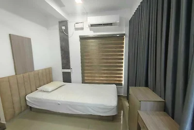 Super Hotel O Chakkaraparambu Vyttila