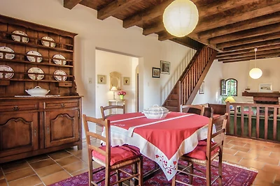 Schönes Ferienhaus mit privatem Pool