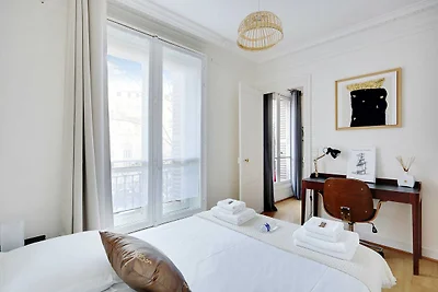Ervaar de Parijse levensstijl: 2BR nabij Port...