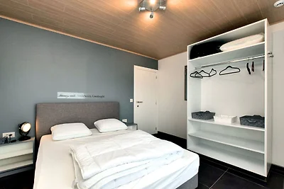 Luxus Ferienhaus mit Saunen