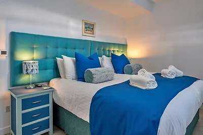 Modernes Ferienhaus in der Stadt Newquay, Kei...