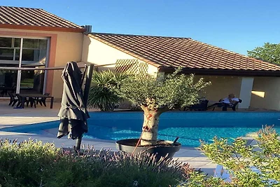 Charmantes Ferienhaus mit privatem Garten