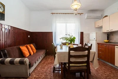 Seaside Oasis Apartments on Island Ugljan - T...