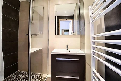 Apartment in Croisette mit Ski-in-Zugang