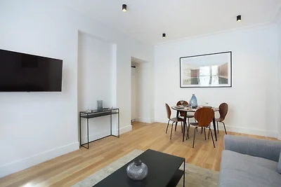 Hervorragendes Haussmann-Appartement im Palai...