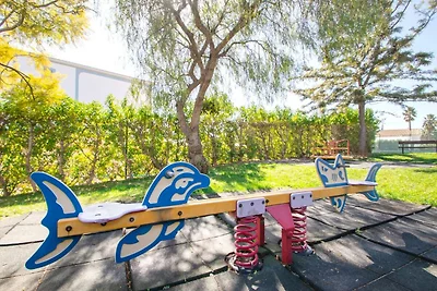 Oasis Park Apartment mit Gemeinschaftspool