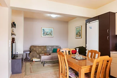 Schöne Wohnung in Venerato mit schönem Garten