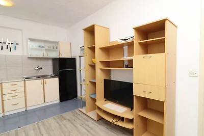 Apartments Karbuni By The Sea - Two Bedroom A...