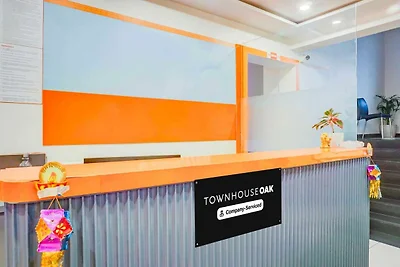 Townhouse Oak Hadapsar Sahyadri Krankenhaus