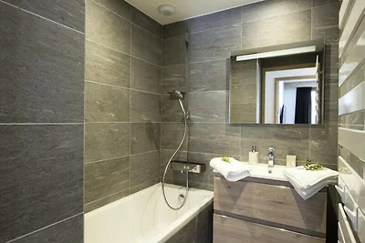 Appartamento nelle Alpi francesi con accesso ...