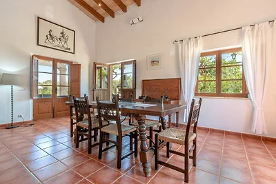 Villa in ländlicher Lage in Alcúdia