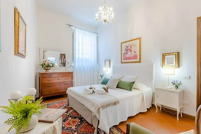 Wohnung in Lucca mit privatem Garten