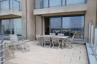 Appartamento a Nieuwpoort con vista sul mare