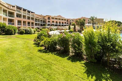 Apartment in Les Issambres am Strand