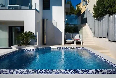 Villa in Pula mit privatem Pool