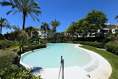 Apartment in Nagüeles in der Nähe von Puente...