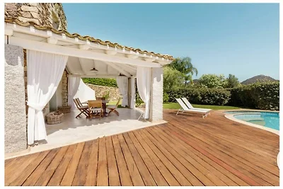 Villa in CASTIADAS mit Schwimmbecken