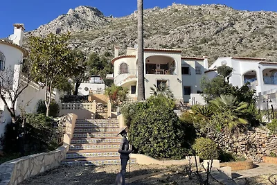 Belvilla by OYO Villa Antonio Alto 4 Personen