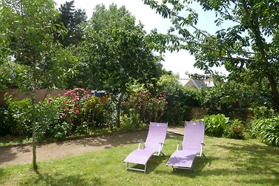 Nettes Ferienhaus nahe Strand