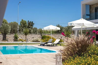 Luxuriöse Villa mit privatem Pool.