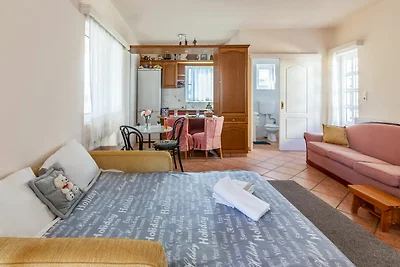 Gemütliche Wohnung in Porto Rafti
