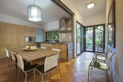 Modernes Landhaus in Lloseta mit eigenem Pool