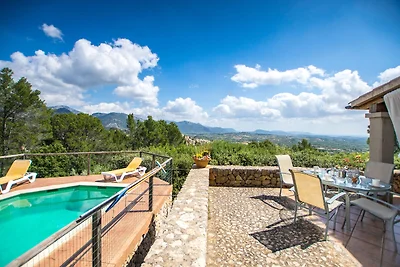 Gemütliches Ferienhaus mit privatem Pool in...