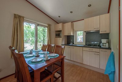 Gut ausgestattetes Chalet im Grünen, mit WLAN