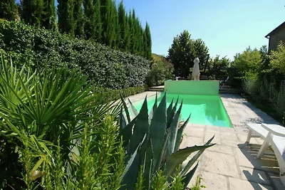 Ferienhaus in Cortona mit Pool und Aussicht