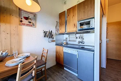 Renoviertes Apartment · Direkter Zugang zur P...