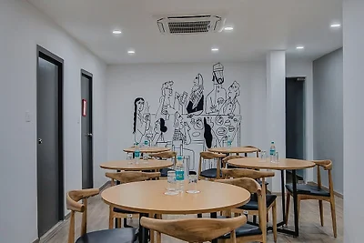 Super Townhouse T Nagar Chennai