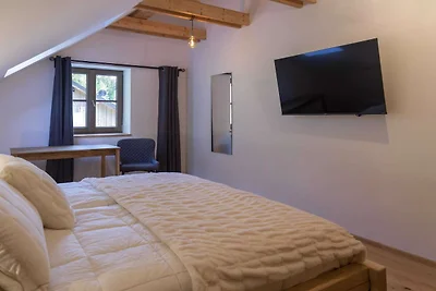 Mountain View Villa with Sauna and Hot-Tub - ...