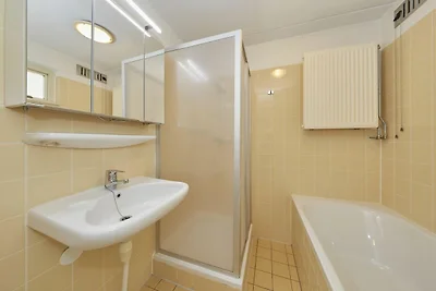 Comoda casa vacanze con due bagni, vicino all...