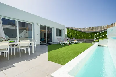 Casa vacanze a El Salobre con piscina...