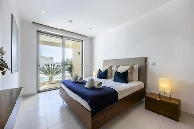 Wohnung in Lagos nahe Porto de Mós Strand