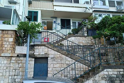 Charming Apartment with Terrace and Old Town ...