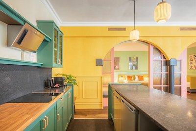 Schöne Wohnung in Helden mit privater...