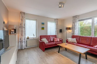 Charmante Villa in der Nähe von Meer und Wald