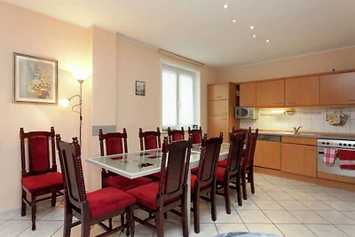 Ferienhaus in der Nähe des Skigebietes in...