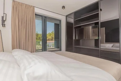 Four Bedroom Villa with pool