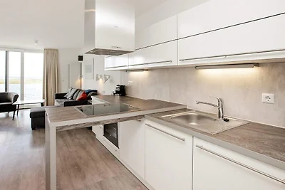 Elegantes Apartment mit Seeblick