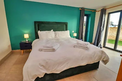 Hütte in Cotswolds mit Whirlpool & Garten